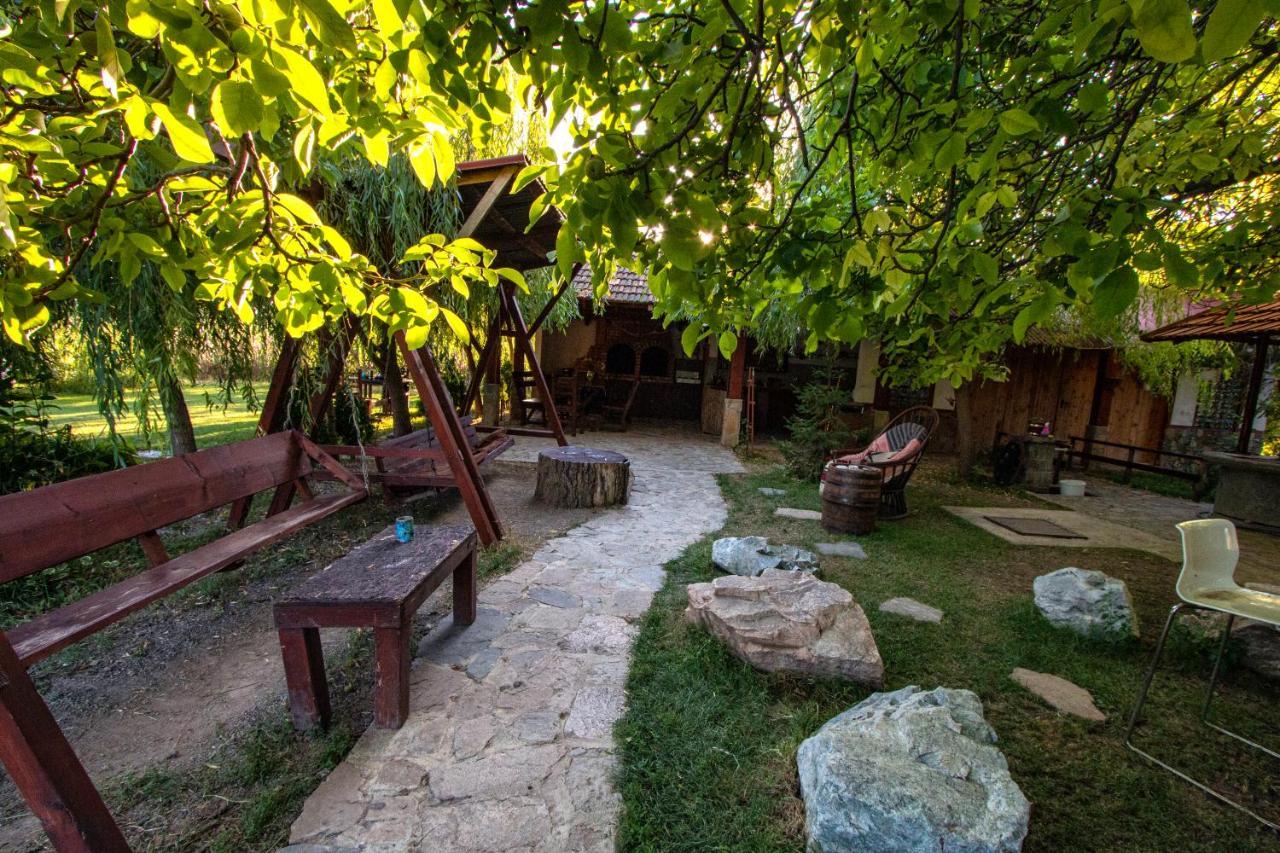 Вилла La Livada Greci Экстерьер фото
